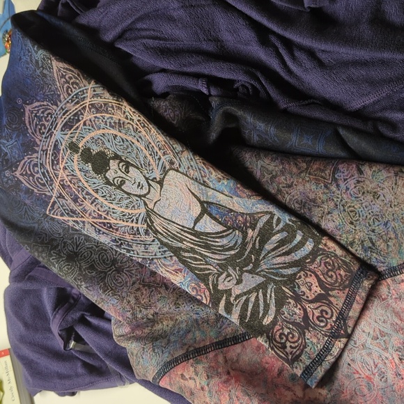 Yoga bundle new All in Motion hoodie and Evolution&creation leggings M/L - Picture 12 of 12